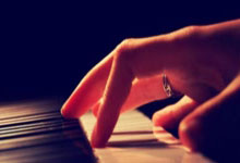 智能选股的股票软件排行榜:什么是杠杆交易简单易懂-家电三巨头半年考：格力独木难支 海尔美的多元破局